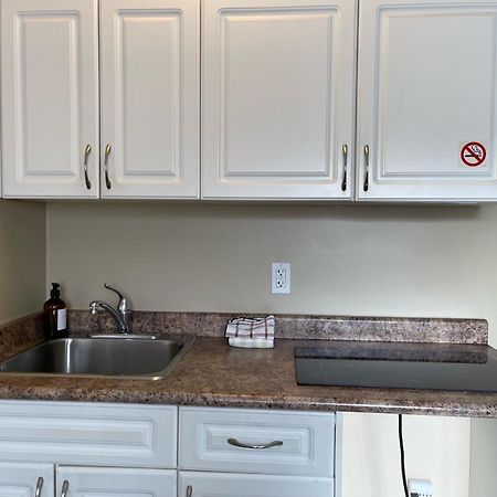 Diplomat Motel Nanaimo Ngoại thất bức ảnh
