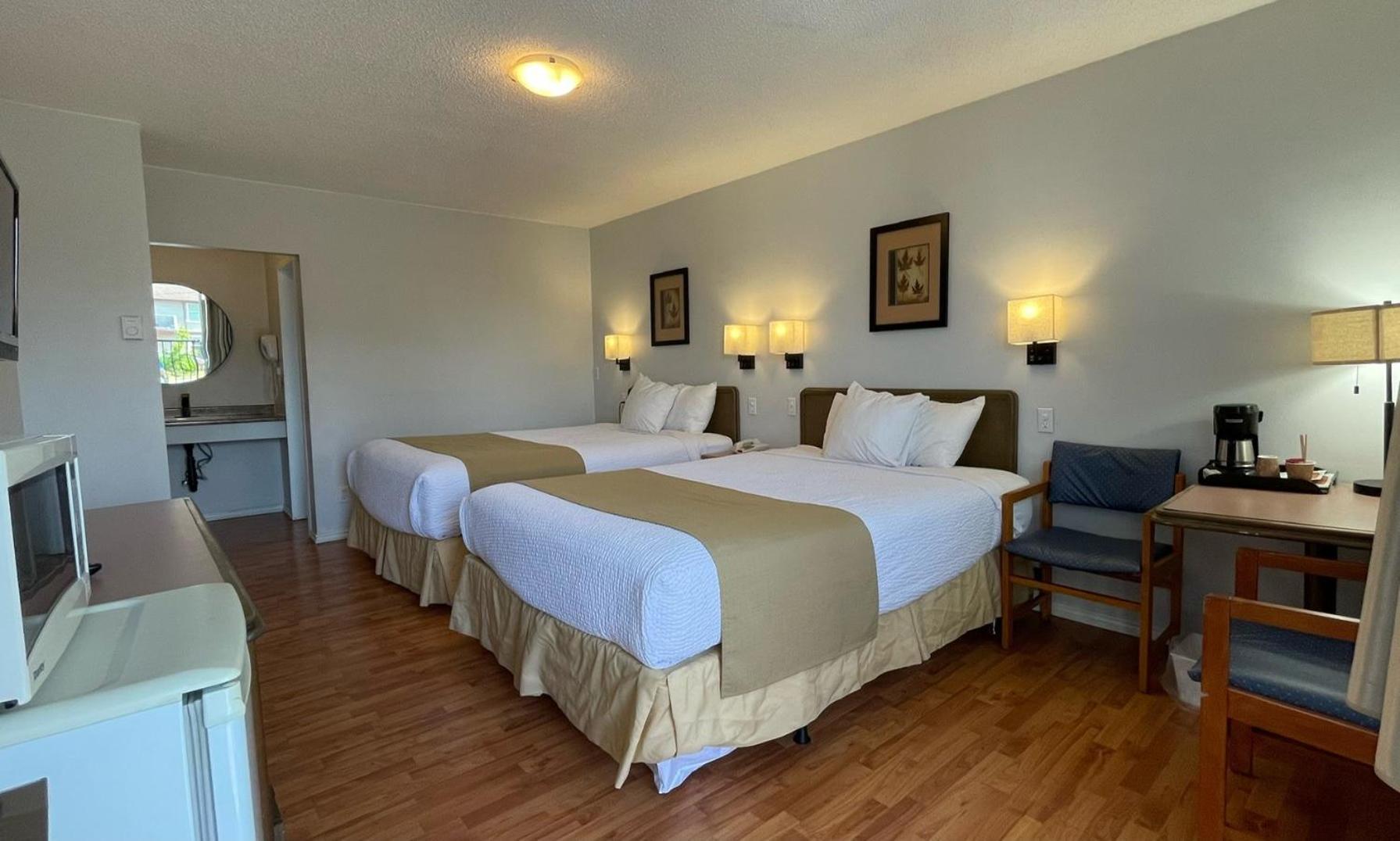 Diplomat Motel Nanaimo Ngoại thất bức ảnh