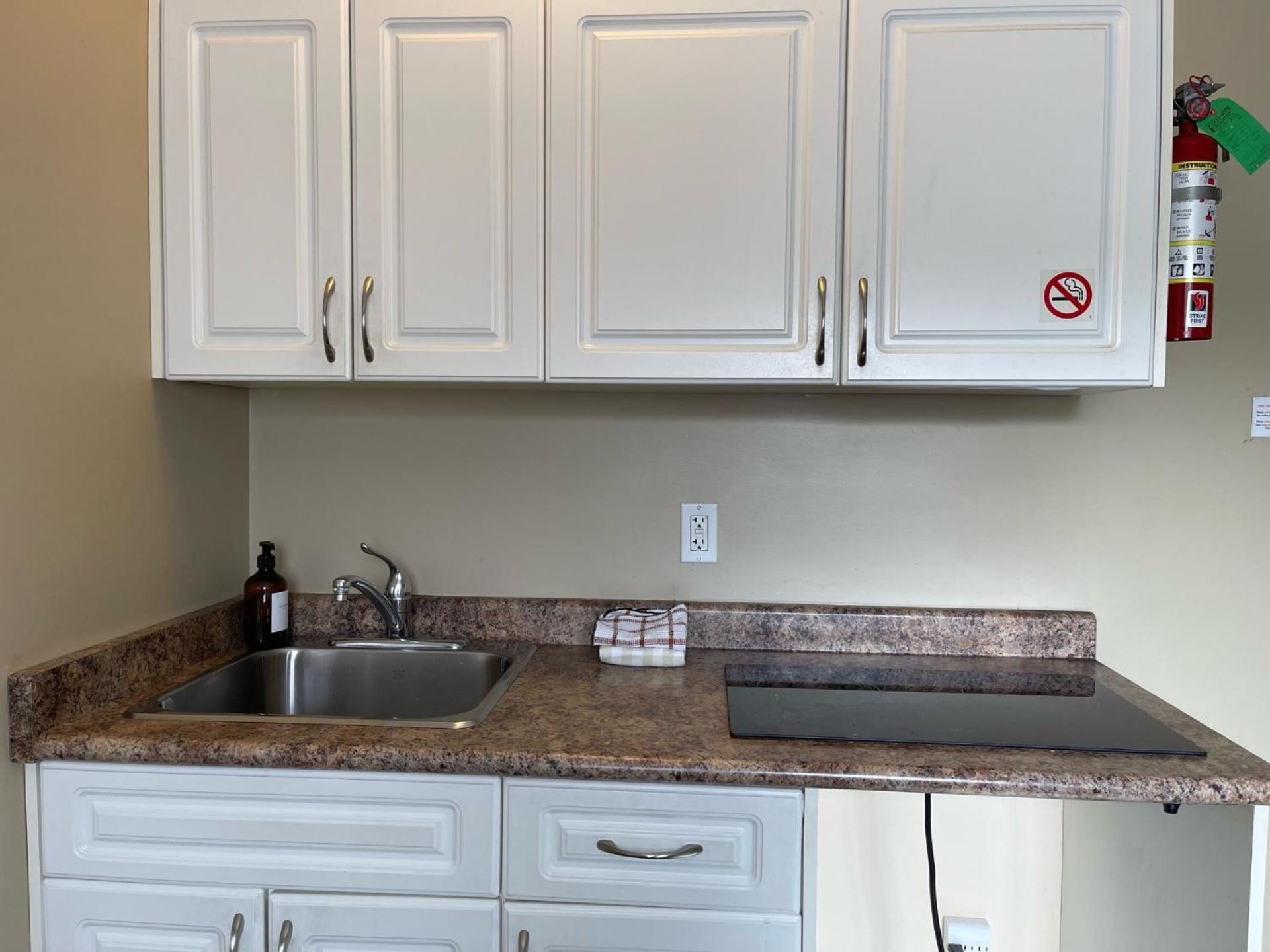 Diplomat Motel Nanaimo Ngoại thất bức ảnh