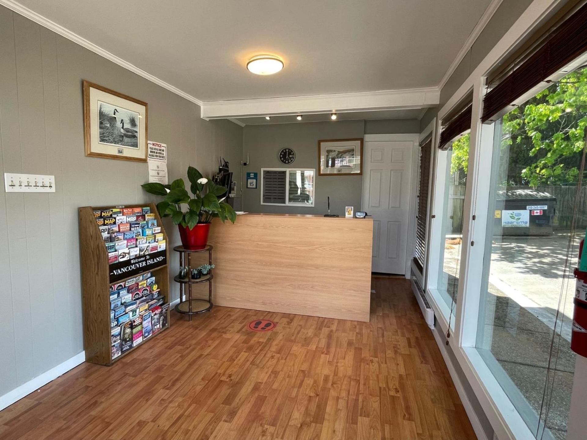 Diplomat Motel Nanaimo Ngoại thất bức ảnh