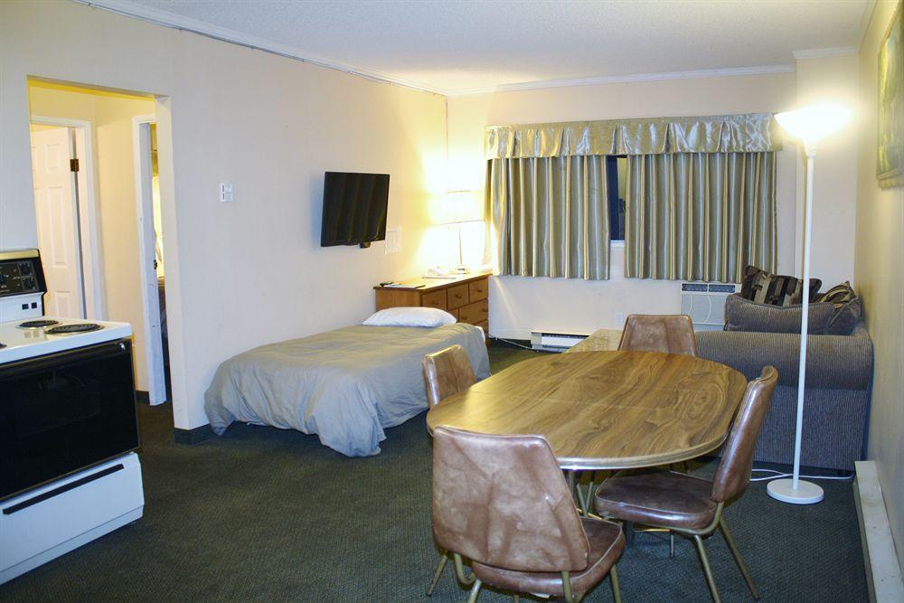 Diplomat Motel Nanaimo Ngoại thất bức ảnh